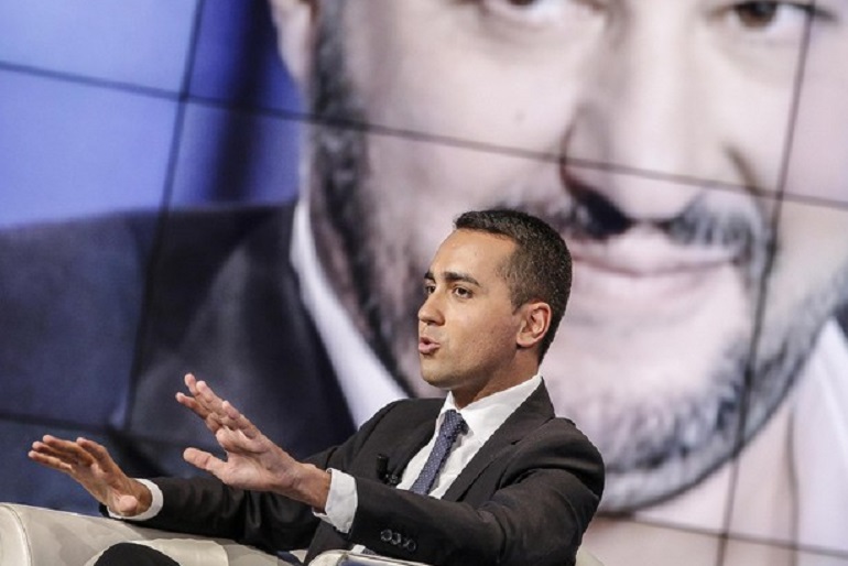 La torta che non c'è (foto Ansa)