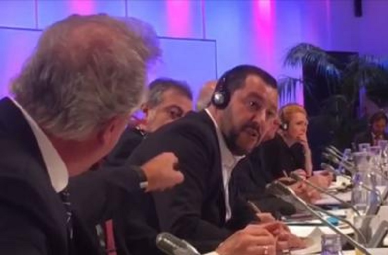 Lussemburgo, il ministro degli Esteri Asselborn attacca Salvini dopo il video: "Usa metodi fascisti degli anni '30"