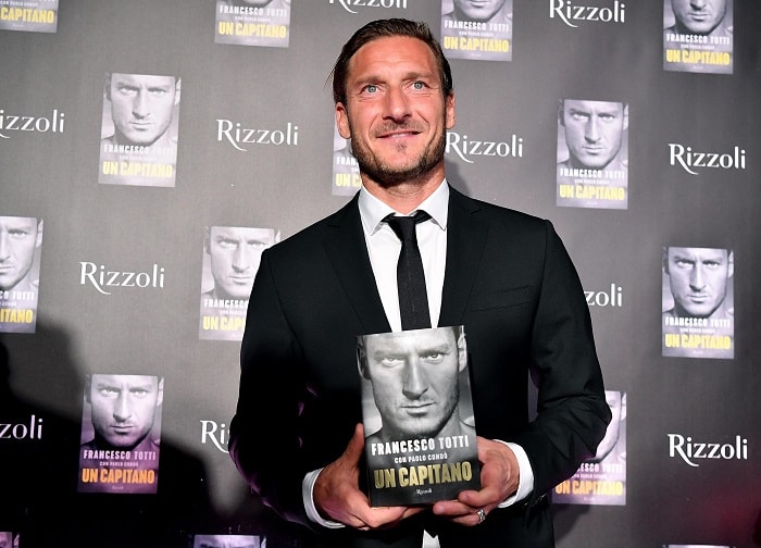 Francesco Totti al Colosseo: festa speciale per compleanno9