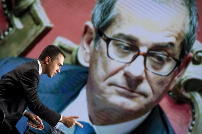 Reddito di cittadinanza, la trincea di Tria: "Ho giurato sul solo interesse dell'Italia. E non solo io"