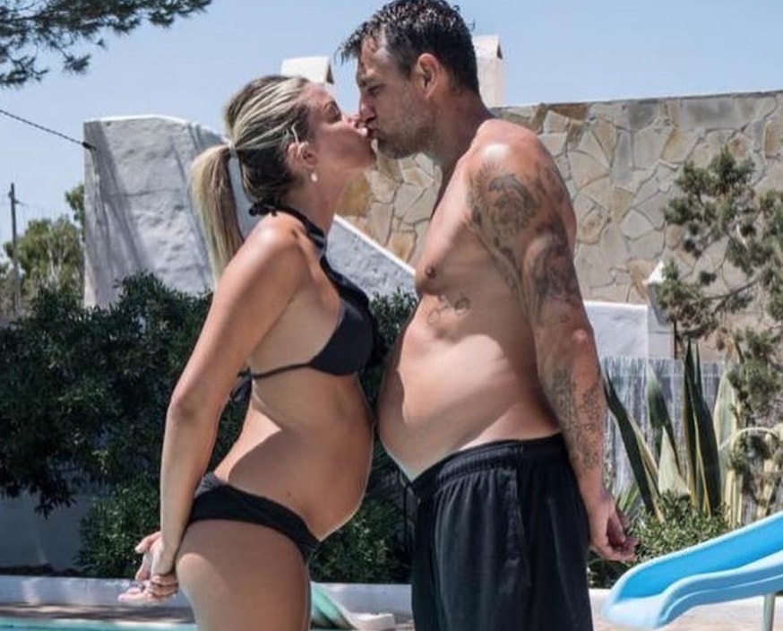 Costanza Caracciolo: "Ho perso il bimbo il giorno in cui la notizia della gravidanza è comparsa sui social"