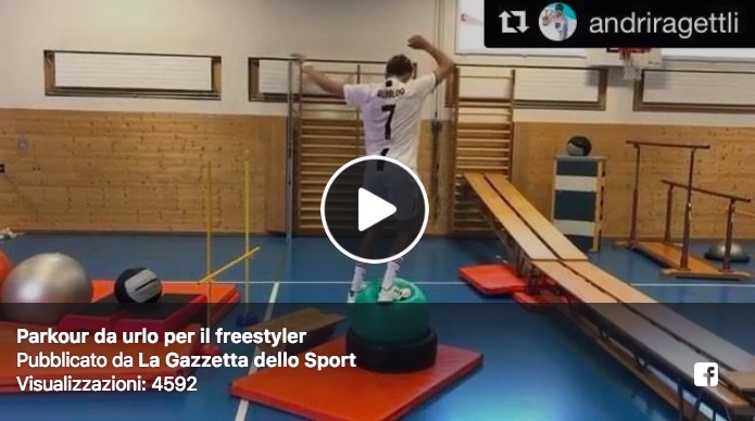 Andri Ragettli con maglia Cristiano Ronaldo, freestyler spopola sui social