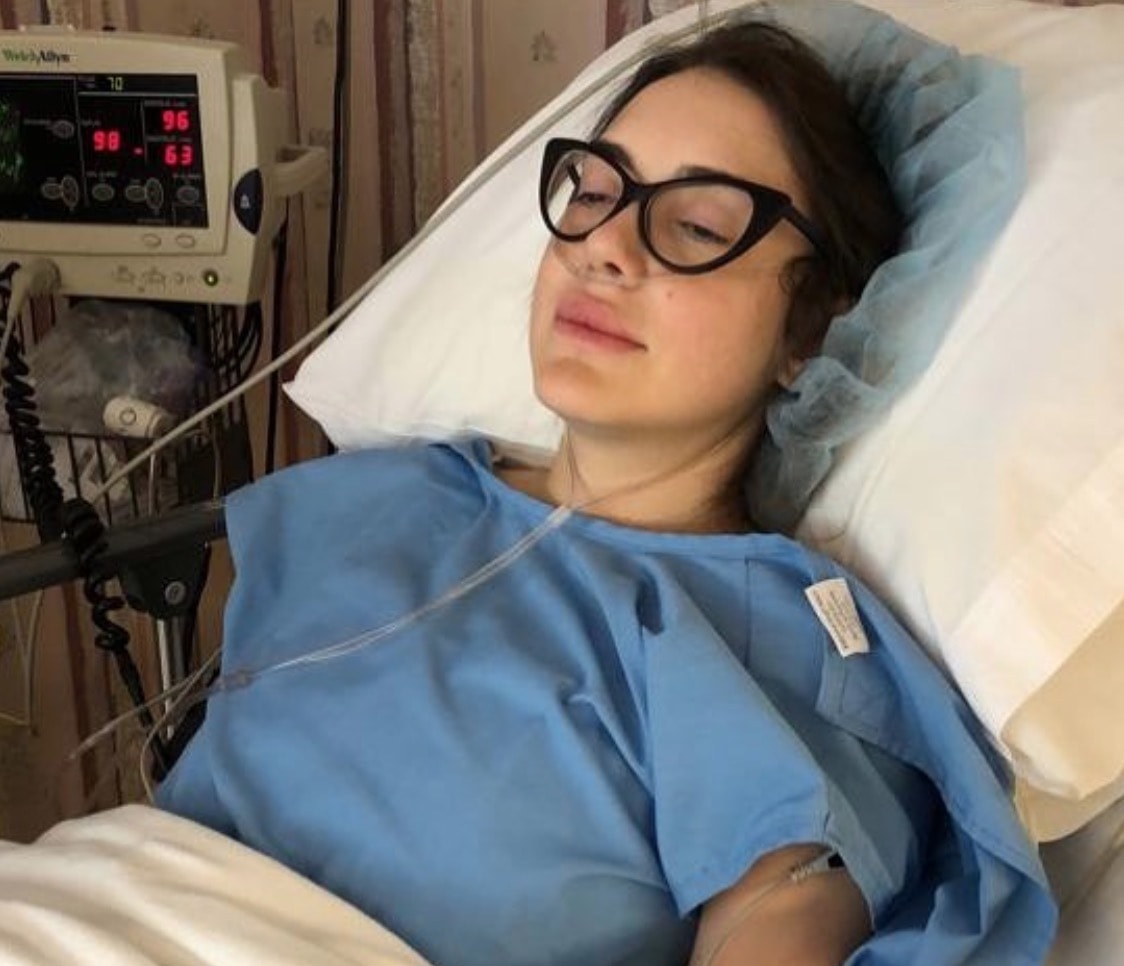 Annapaola Xodo, chirurgia estetica al seno, poi il calvario. Tutto per una "maledetta insicurezza"