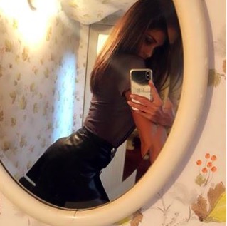 Belen Rodriguez: "Io e Cecilia tifiamo Inter. A lei non piace Cristiano Ronaldo..."