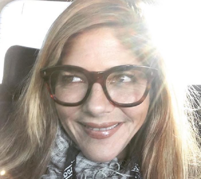 Selma Blair, l'attrice confessa: "Ho la sclerosi multipla, sono disabile"