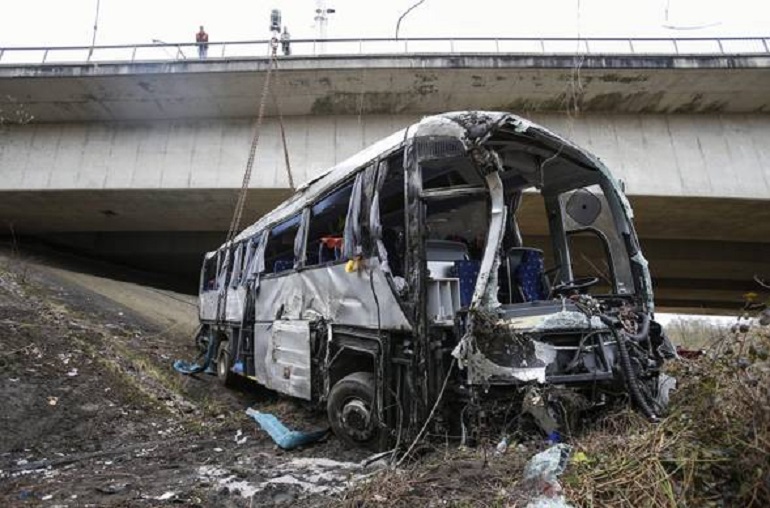 Kenya, pullman finisce in un fosso: almeno 50 morti. Anche bambini (foto d'archivio Ansa)