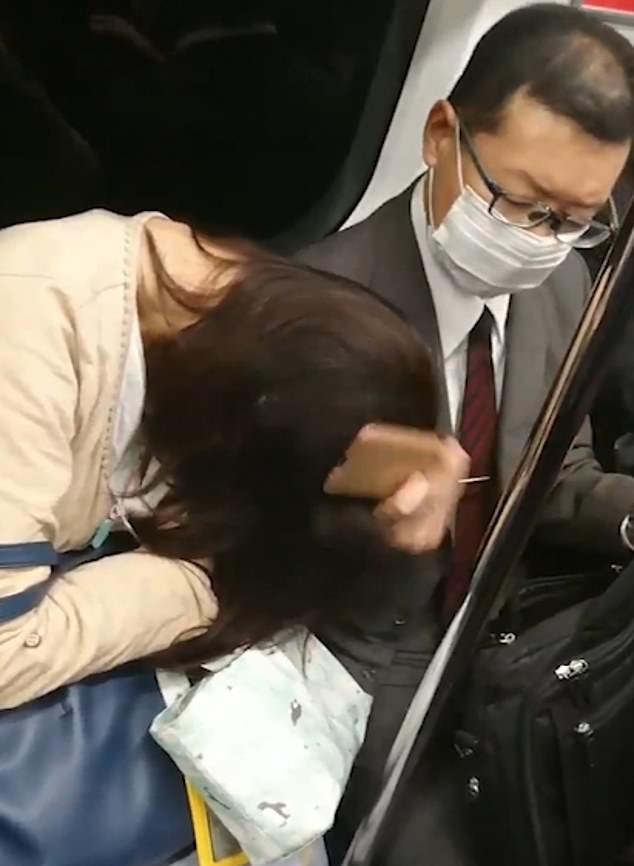 gaippone colpo volto metro