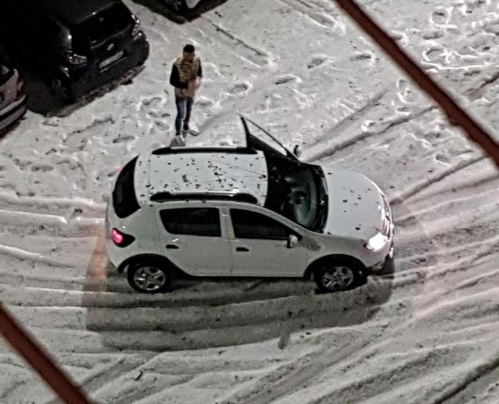 Roma, grandine come neve: la causa nel caldo estivo di ottobre