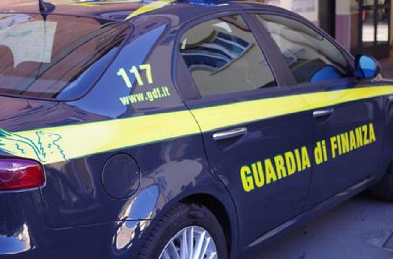 Ostia, famiglia Spada: Finanza sequestra beni per 19 milioni di euro (foto d'archivio Ansa)