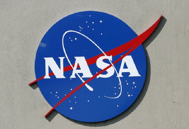 Attacco hacker al sito della Nasa: arrestato 25enne italiano di Salò (foto Ansa)