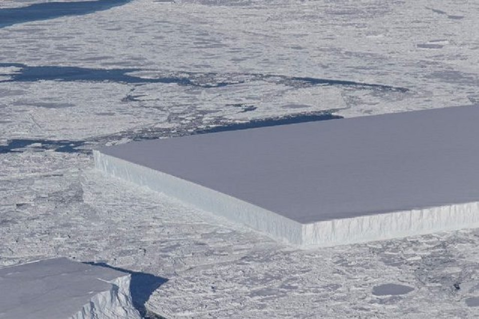 Iceberg tagliato a rettangolo. Come? Natura misteriosa e teoria delle unghie spezzate