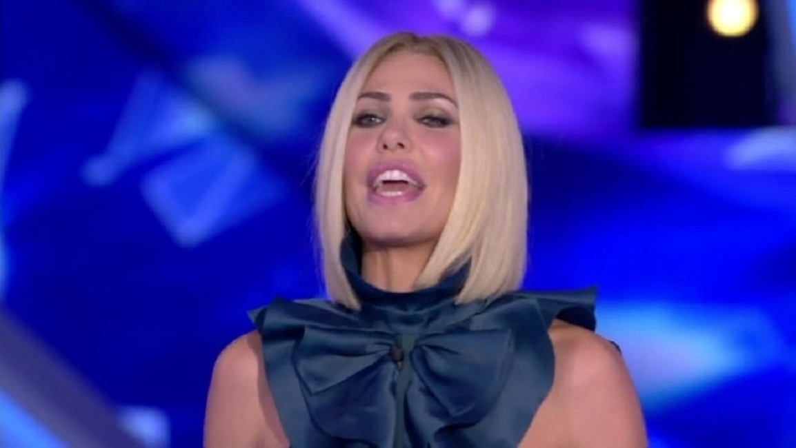 Fabrizio Corona, le Iene si schierano con Ilary Blasi: "Collezioni reati, ti manca solo l'abigeato"