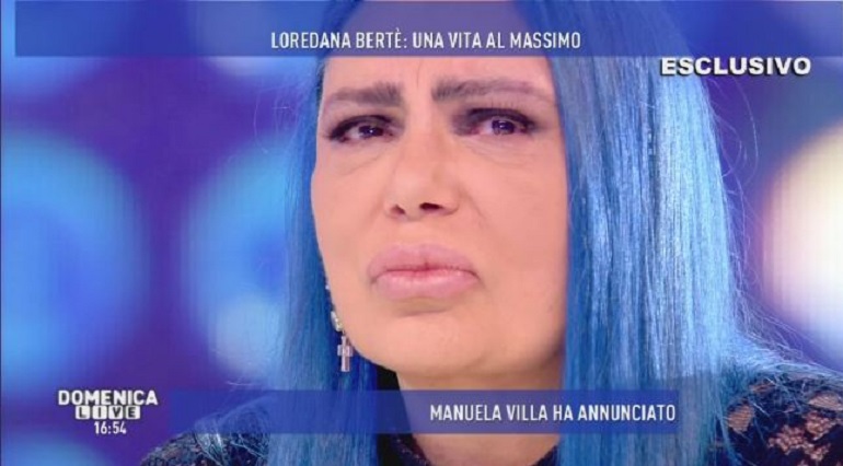 Domenica Live, Loredana Bertè: "Quando mi hanno messo la camicia di forza perché..."