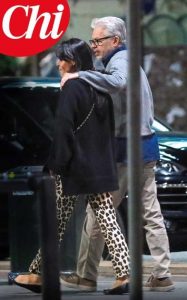 Luca Sofri con un'altra donna