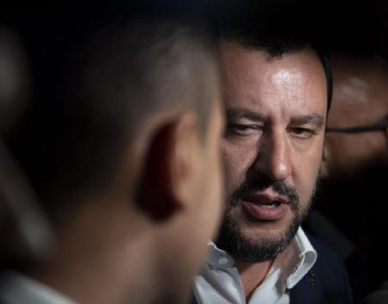 Salvini: italiani ci daranno una mano. Occhio goloso sul risparmio privato, prestito forzoso piano C? (foto Ansa)