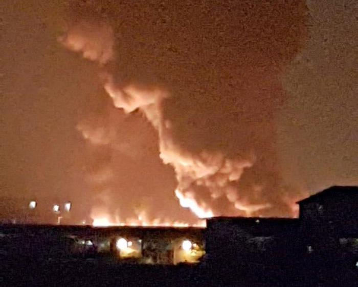 Milano, terzo giorno di aria irrespirabile. Lombardia nuova "terra dei fuochi"