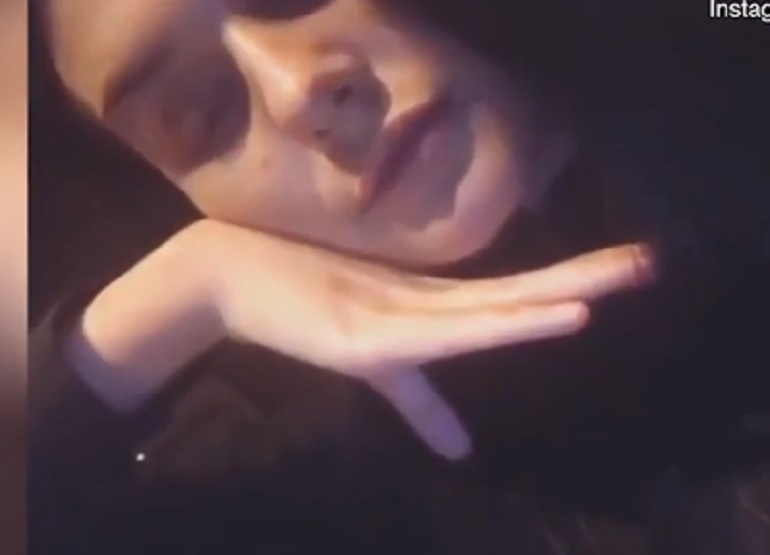 Mairead O’Neill, le ultime immagini della modella mentre era al pub con gli amici