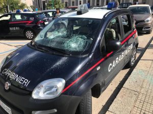 Panda carabinieri distrutta