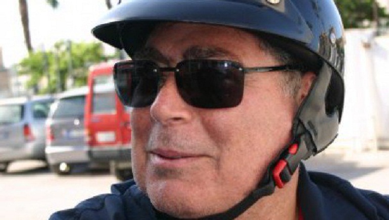 Pietro Vella, vigile cade dalle scale della caserma e muore