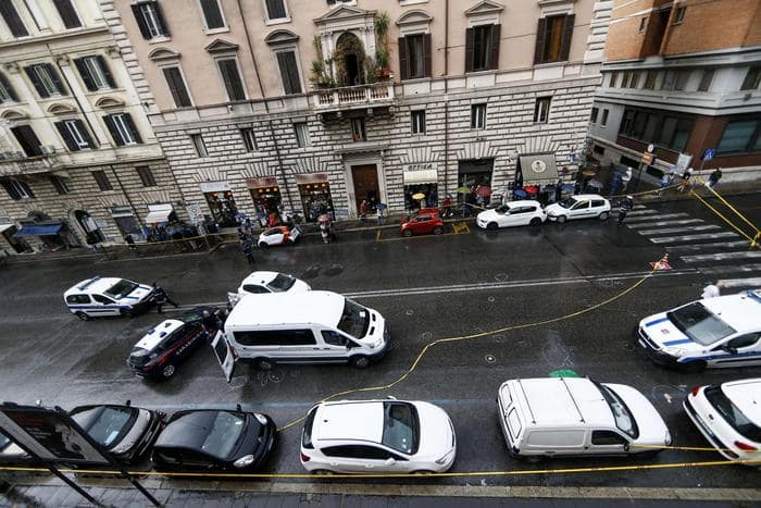 Roma, bus turistico spagnolo investe anziana tra via Merulana e largo Brancaccio