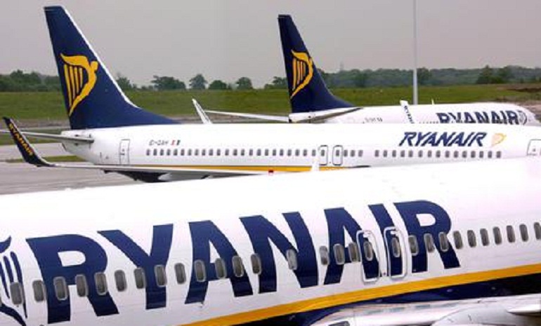 RyanAir e i bagagli a mano a pagamento, l'AntiTrust avvia un procedimento