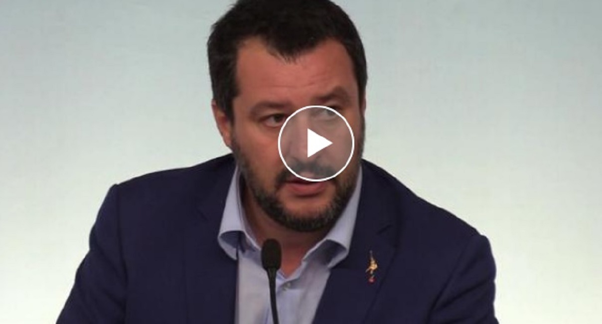 Manovra, Salvini: "Non moltiplica pani e pesci ma migliora la vita degli italiani"