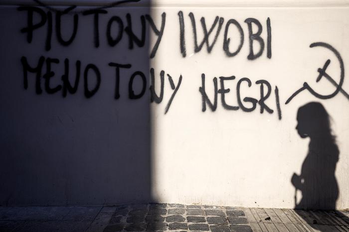 Desiree. San Lorenzo, l'anima perduta di un quartiere: da cuore rosso di Roma a piazza di spaccio e movida