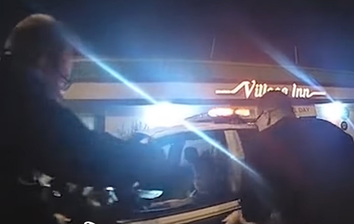 Tulsa polizia arresta