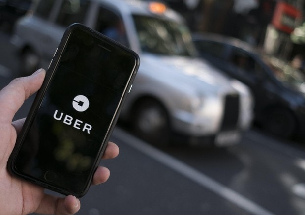 Uber verso la Borsa. Per le banche d'affari vale 120 miliardi di dollari