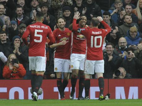 Manchester United nel mirino della Arabia Saudita: per bin Salman è "un acquisto perfetto"