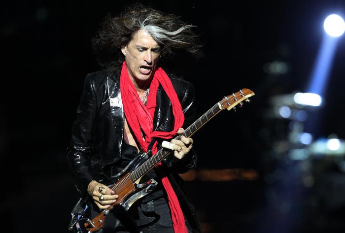 joe perry collasso