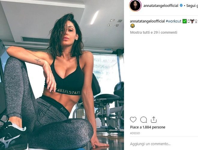 Anna Tatangelo palestra