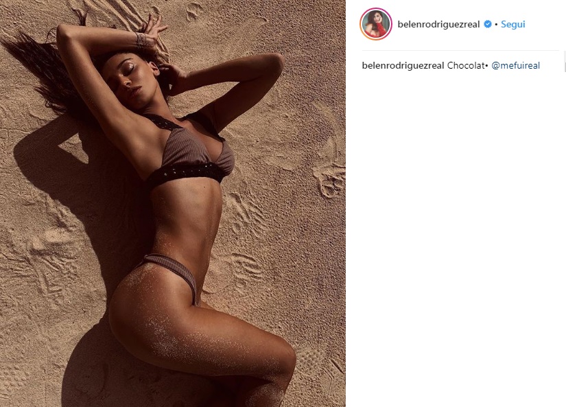 Belen e Cecilia Rodriguez, FOTO in costume da bagno 7