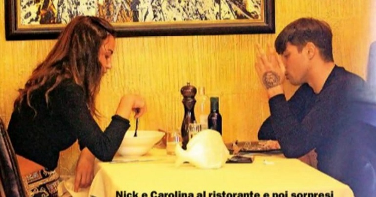 Niccolò Bettarini e la cena romantica con Carolina Schiavi (la foto del settimanale ''Chi'')