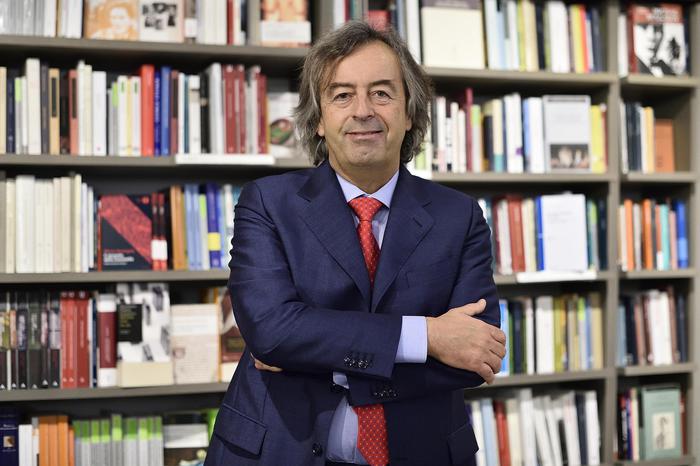 Roberto Burioni: "Ora bullizzo chi spara fake-news mediche, non solo no-vax". Il sito medicalfacts.it