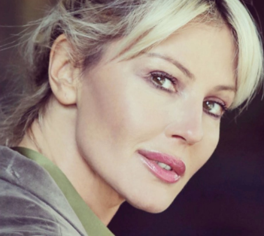 Nathaly Caldonazzo: "Da 14 anni un uomo mi massacra verbalmente"