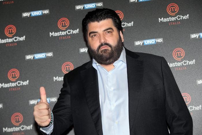 Guida Michelin 2019, Antonino Cannavacciuolo: "Tripletta emozionante"