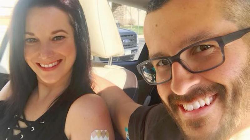 uccide moglie e figlie