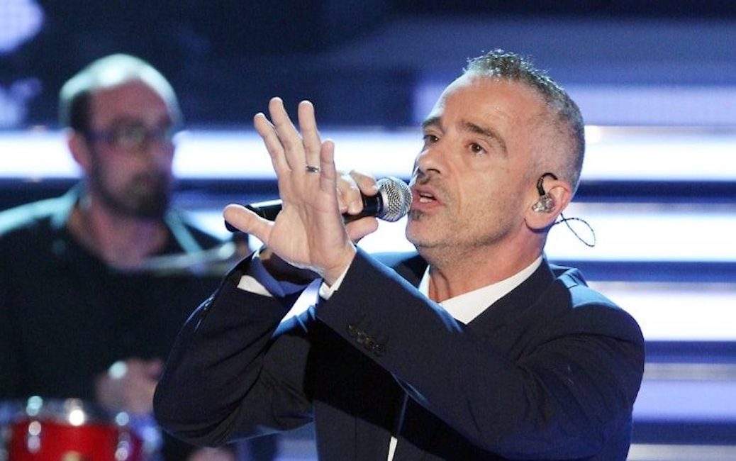 Eros Ramazzotti lancia il nuovo disco e rivela: "Più bella cosa? Non era dedicata a Michelle"