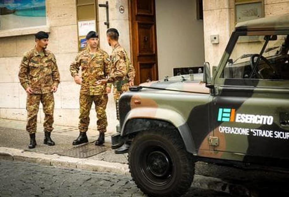 prato militari cinesi