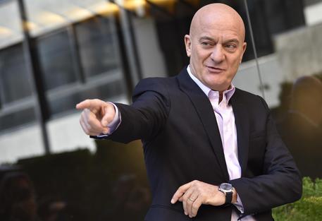 claudio bisio sanremo