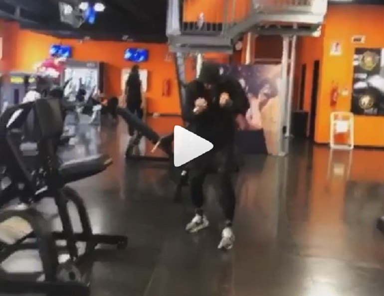 Fabrizio Corona, versione "pugile maledetto"