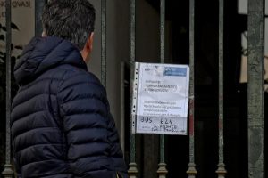 Napoli, il personale è in malattia e la funicolare chiude in anticipo2