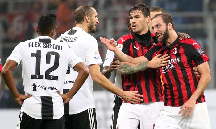 Matteo Salvini, l'unica che non gli hanno fatto la ola: quando l'ha detta giusta su Higuain