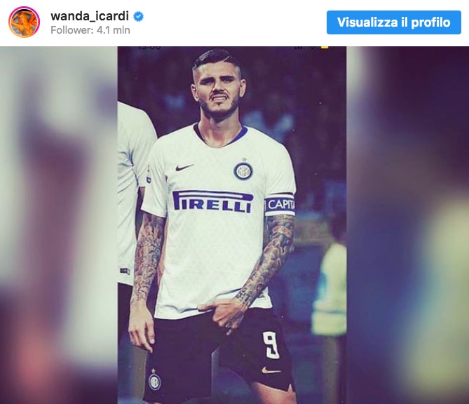Icardi si tocca le parti basse, Wanda Nara: "Cosa fai, my baby?"