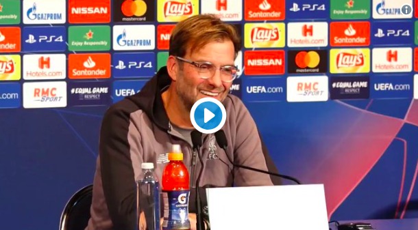 Klopp ci prova con la traduttrice: "Che voce erotica... Ripetimelo ancora..." VIDEO