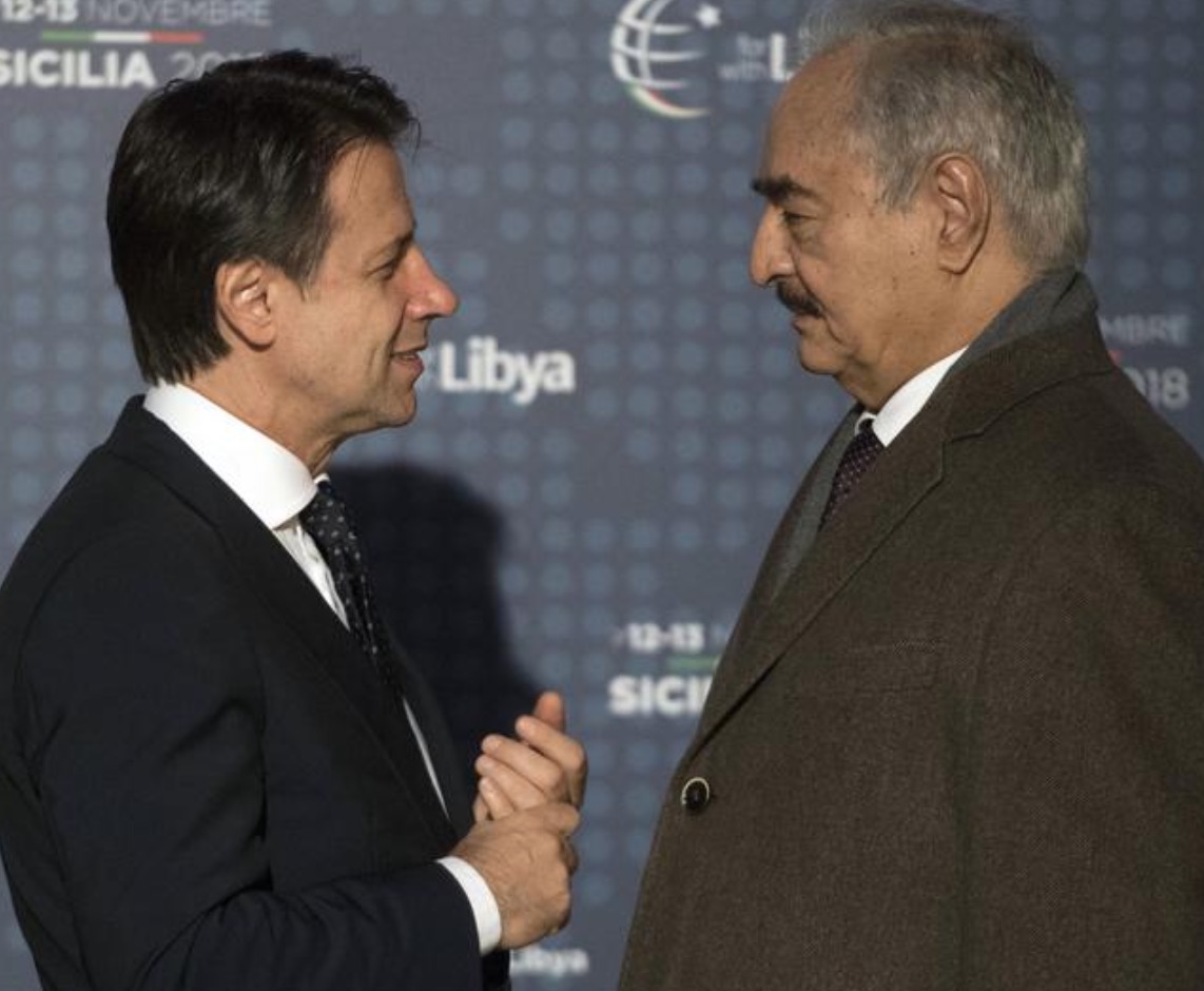 Libia, Haftar diserta il summit di Palermo e la Turchia se ne va