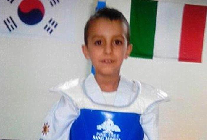 Loris, Davide Stival fa dire una messa a 4 anni dall'omicidio: "Piccola stella, ora brilli della luce più bella"