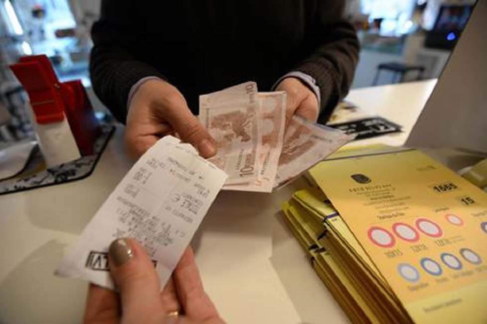Dl Fiscale, torna la lotteria degli scontrini: sarà la volta buona? Ecco come funziona