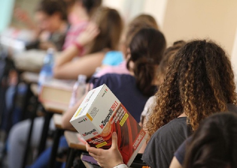 Maturità 2019: addio terza prova e tesina. Tutte le novità (foto Ansa)